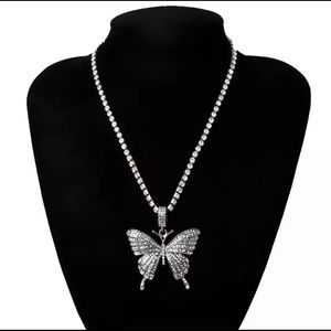Crystal chunky butterfly necklace